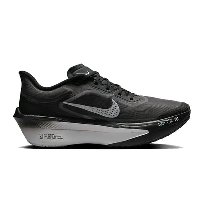 „Nike Zoom Fly 6“ vyriški bėgimo bateliai su „Zoom“ amortizacija, lengvi, greitai reaguojantys, su energijos grąžinimu, skirti maratono treniruotėms FN8454-001