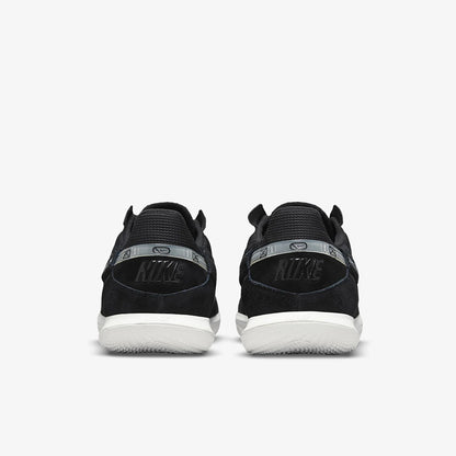 Nike Authentic STREETGATO muške sportske tenisice za trening s frizbijem DC8466-010