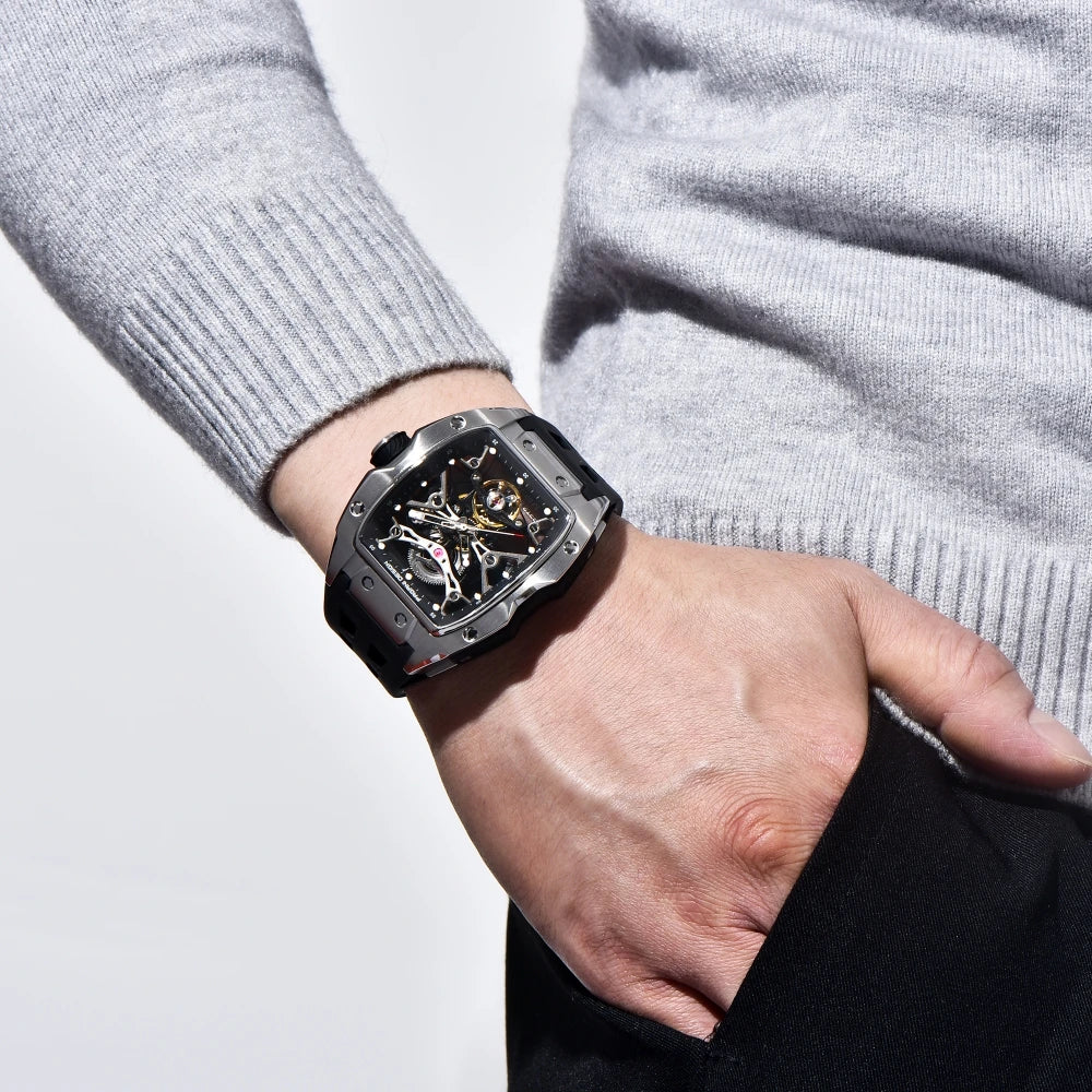 PAGANI DESIGN 42 mm-es új Alien modell, átlátszó hátlapos, átlátszó szerkezetű luxus férfi karóra, zafírüveges, automata férfi karóra
