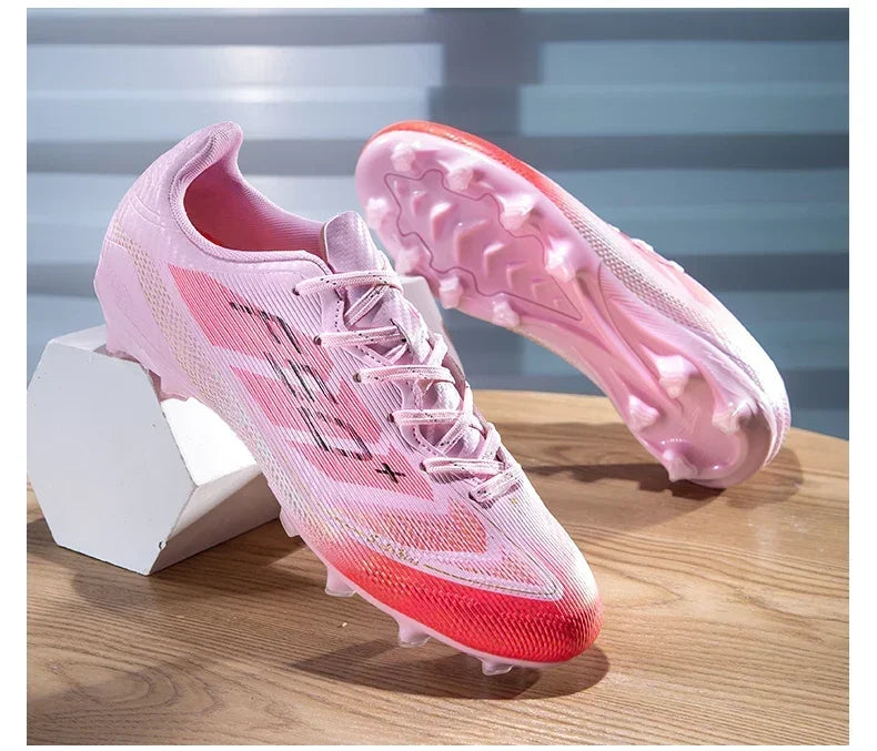 Nouvelles chaussures de football pour hommes, chaussures de soccer pour terrain en herbe, chaussures d'entraînement, chaussures de sport ultralégères, chaussures de match professionnelles, baskets antidérapantes unisexes.