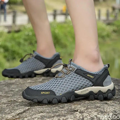 Summer Fashion Breathable Water Wading Men's Shoes, Sports and Leisure Running Trend Flat-Bottomed Mountaineering Sports Shoes