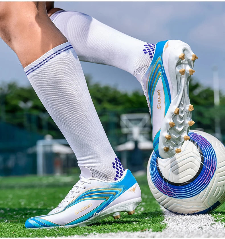 Nouvelles chaussures de football pour hommes, crampons de terrain antidérapants, chaussures de football pour l'entraînement, baskets de haute qualité, futsal, intérieur, vente chaude, extérieur