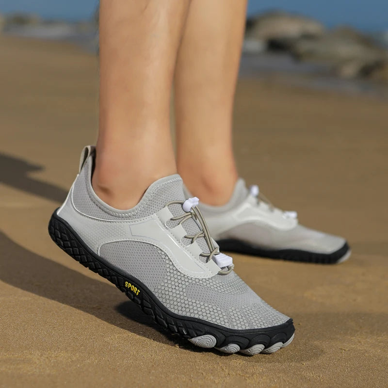 Barefoot Beach Aqua Shoes for Men and Women Quick-Dry Summer Water Shoes Outdoor Wading Sneakers Lightweight Water Sports Shoes