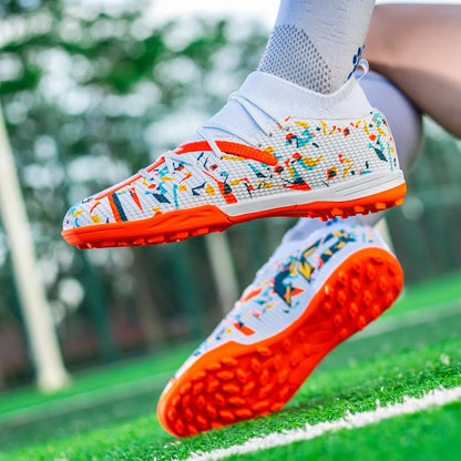 Turf Soccer Cleats Professional Men Football Boots Breathable Mesh Youth Soccer Shoes Anti-Skid Male Sneakers Society Chuteira.