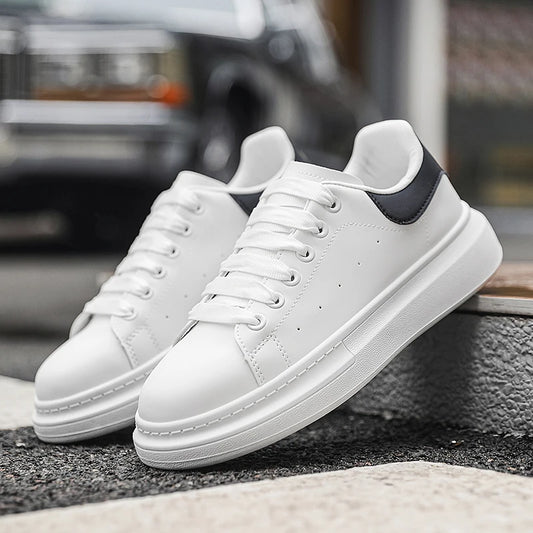 White Minimalist Sneakers for Men Comfy Leather Casual Sneakers Platform Skateboard Shoes Outdoor Low-Cut Men's Sports Shoes