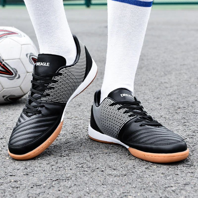Indoor Soccer Cleats Men Professional Futsal Shoes Anti-Skid Men’s Football Boots Original Hard Court Chuteira Society Futebol