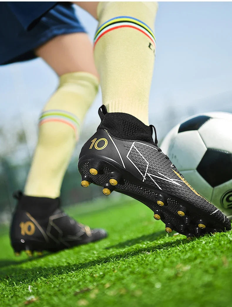 Nouvelles chaussures de football pour hommes, ultralégères, pour intérieur et extérieur, de haute qualité, à haute cheville, antidérapantes, chaussures de sport, futsal antidérapantes