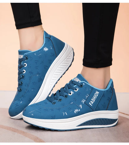 Women Sneakers Fashion Women Vulcanized Shoes High Quality Flats Shoes for Women Walking Platform Plus Size Zapatillas Mujer