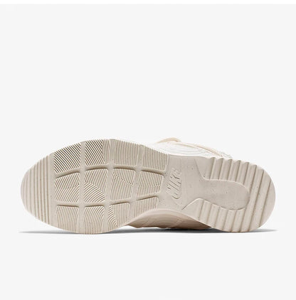 Scarpe sportive e per il tempo libero da donna Nike Tanjun originali, alte, resistenti all’usura e comode, modello AO0355-003