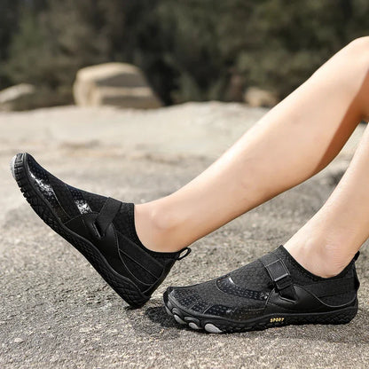 Barefoot Beach Aqua Shoes for Men and Women Quick-Dry Summer Water Shoes Outdoor Wading Sneakers Lightweight Water Sports Shoes