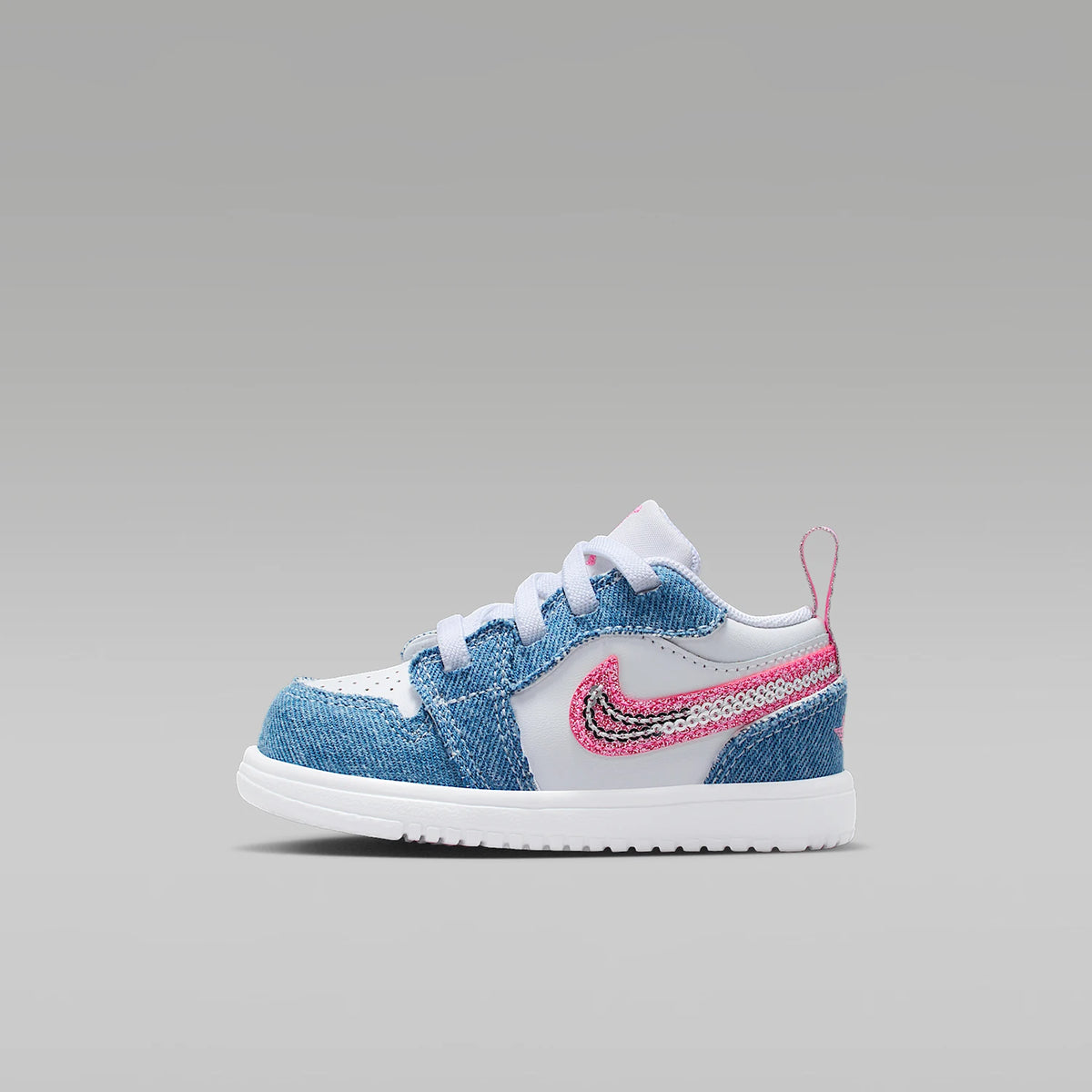 Nike eredeti JORDAN csecsemő- és gyermekek számára készült, mindennapi használatra szánt, könnyű, tépőzáras sportcipő HQ2002-400