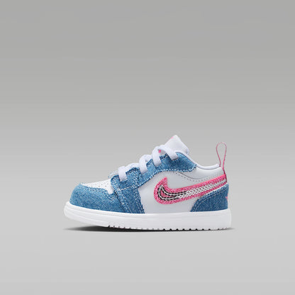 Nike eredeti JORDAN csecsemő- és gyermekek számára készült, mindennapi használatra szánt, könnyű, tépőzáras sportcipő HQ2002-400