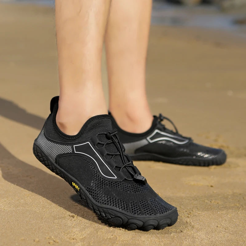 Barefoot Beach Aqua Shoes for Men and Women Quick-Dry Summer Water Shoes Outdoor Wading Sneakers Lightweight Water Sports Shoes