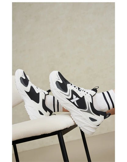 Zapatillas casuales Xtep para hombre, calzado deportivo de verano resistente, con cordones, antideslizante y resistente al desgaste para exteriores 876219320026