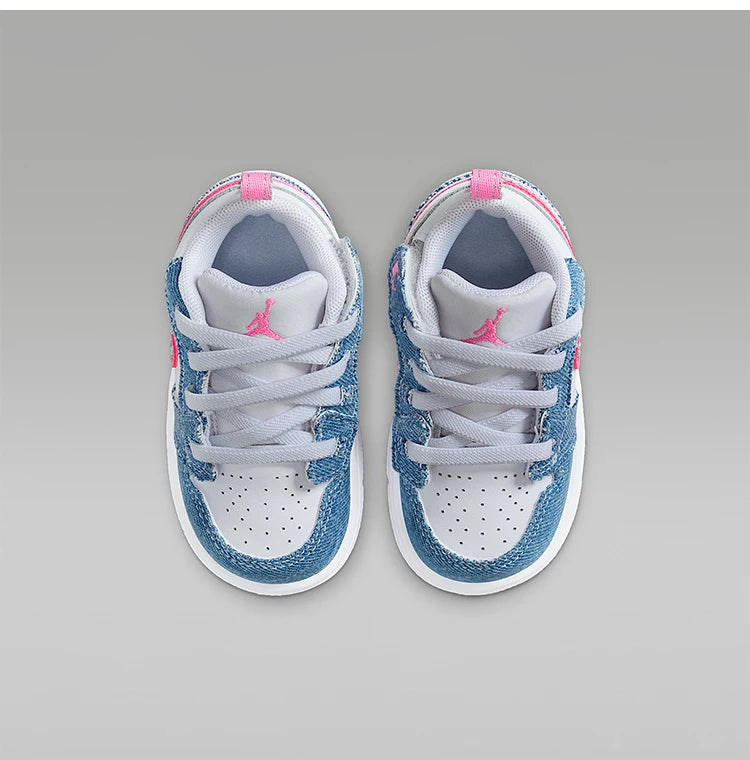 Nike eredeti JORDAN csecsemő- és gyermekek számára készült, mindennapi használatra szánt, könnyű, tépőzáras sportcipő HQ2002-400