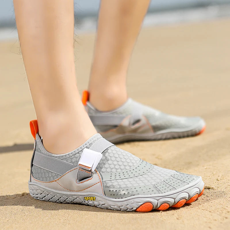 Barefoot Beach Aqua Shoes for Men and Women Quick-Dry Summer Water Shoes Outdoor Wading Sneakers Lightweight Water Sports Shoes