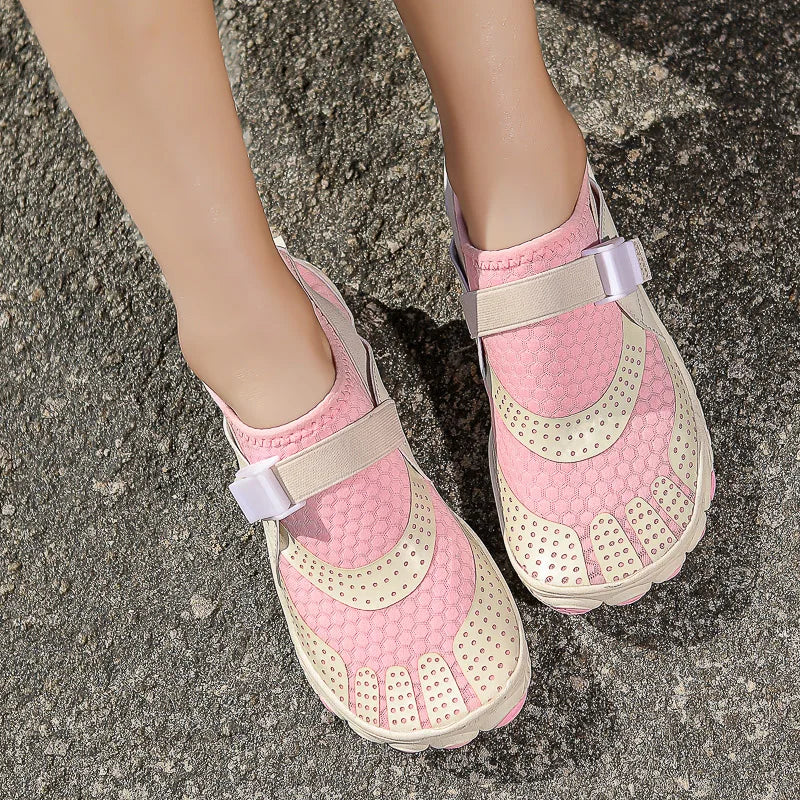 Barefoot Beach Aqua Shoes for Men and Women Quick-Dry Summer Water Shoes Outdoor Wading Sneakers Lightweight Water Sports Shoes