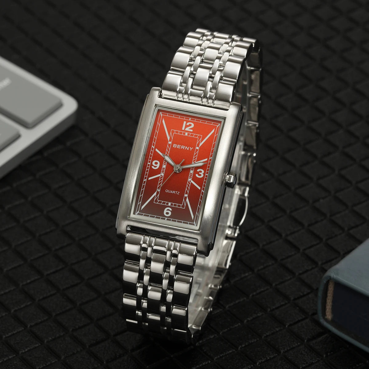 BERNY square men’s watch – Quartz movement, Roman numeral dial, luminescent display, 316L stainless steel case – An elegant and casual rectangular watch