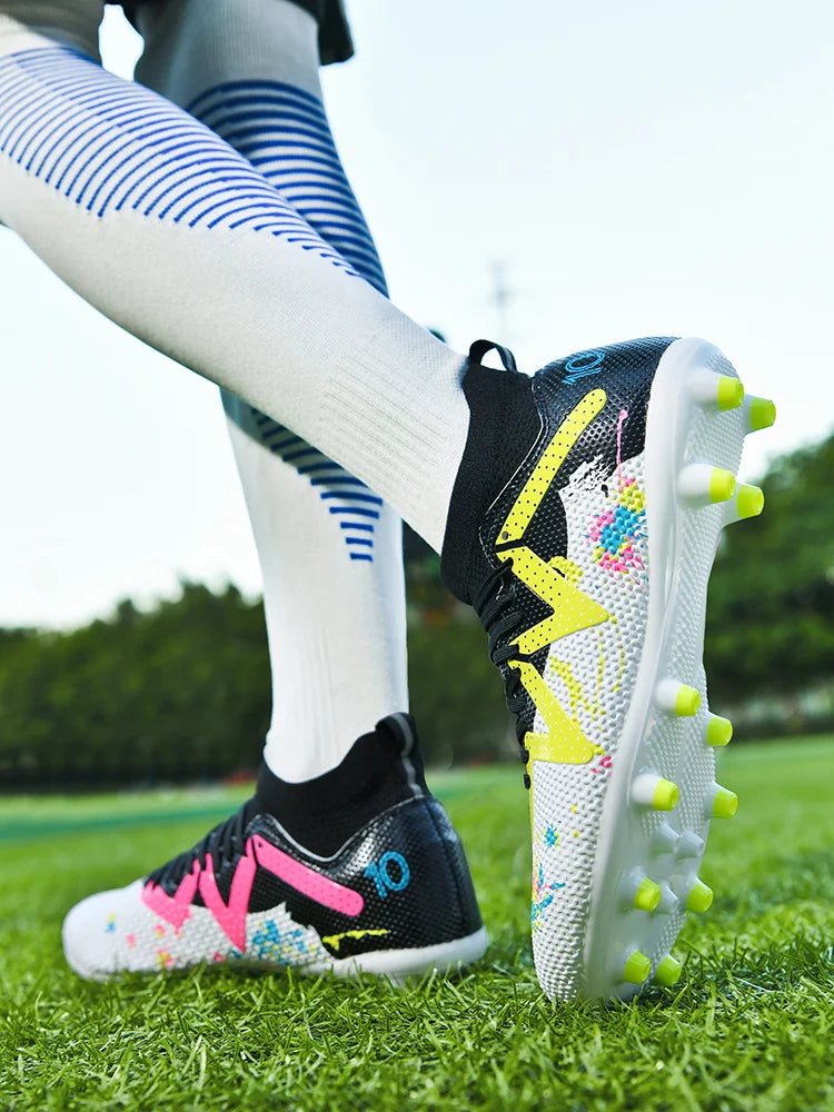 Zapatillas de fútbol para hombre, tacos de alto rendimiento, calzado profesional de fútbol sala, botas rápidas para campo de fútbol, zapatillas originales de entrenamiento para niño