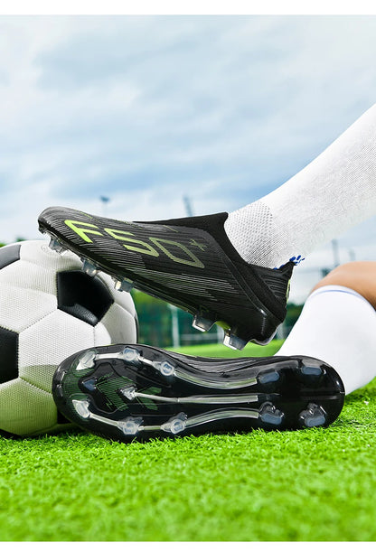 Nouvelles chaussures de football pour hommes, crampons pour terrain gazonné, chaussures de futsal confortables, chaussures de football pour terrain synthétique, chaussures de sport ultralégères, antidérapantes, pour adul