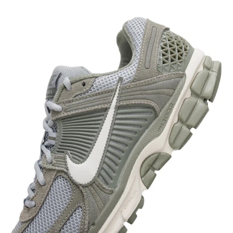 Original New Arrival NIKE ZOOM VOMERO 5 Men's Running Shoes Sneakers