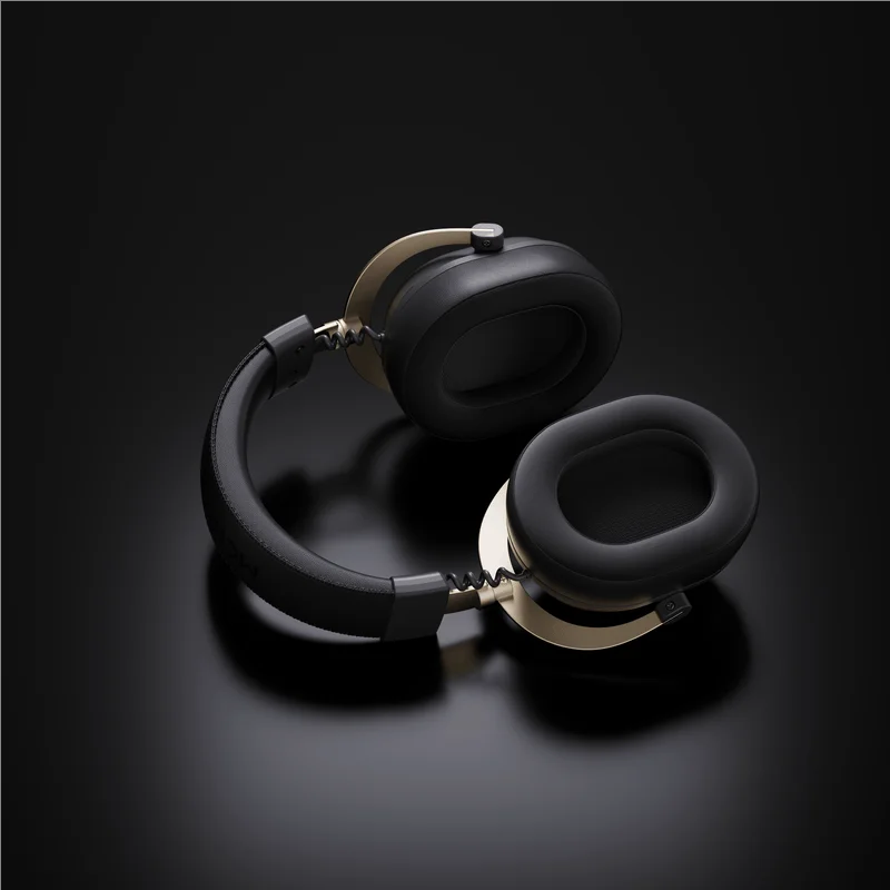 Cuffie gaming wireless MCHOSE V9 Turbo 7.1 Surround Sound RGB Esports con driver da 60mm, microfono con cancellazione del rumore e base di ricarica