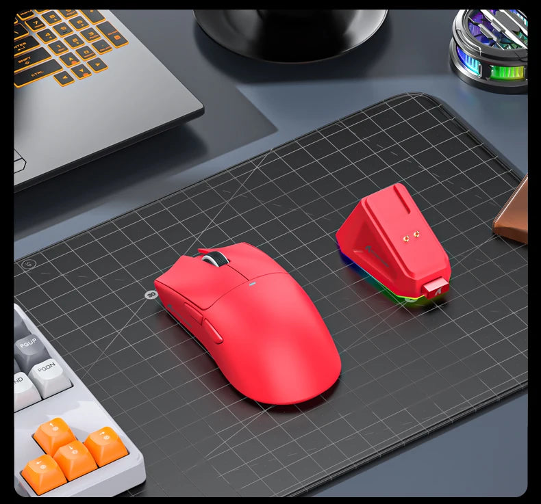 Attack Shark X11&R1 Tri-Mode Bluetooth trådløs mus med opladningsbase, RGB, ergonomisk letvægtsmus, PC-gamer-tilbehør