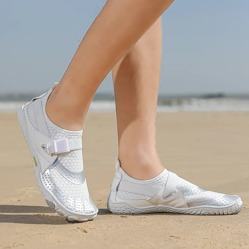 Barefoot Beach Aqua Shoes for Men and Women Quick-Dry Summer Water Shoes Outdoor Wading Sneakers Lightweight Water Sports Shoes